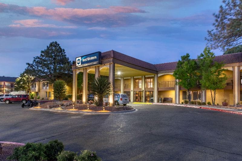 Best Western Airport Albuquerque Inn Suites Hotel & Suites 2