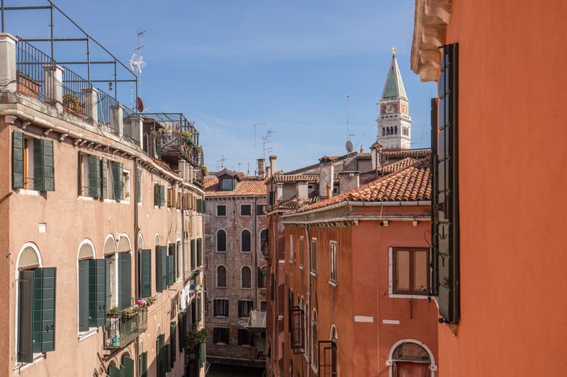 Bella Venezia 5