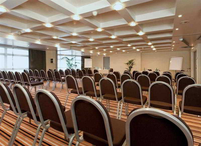 Mercure Paris Massy Gare Tgv 2