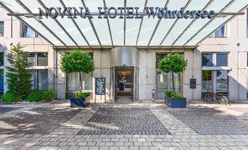 NOVINA HOTEL Wöhrdersee 3
