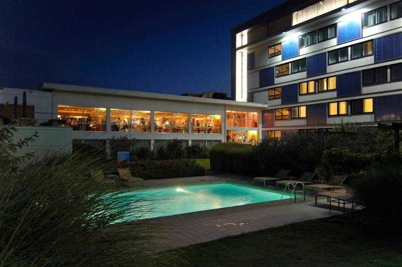 Novotel Brussels Airport photo 1