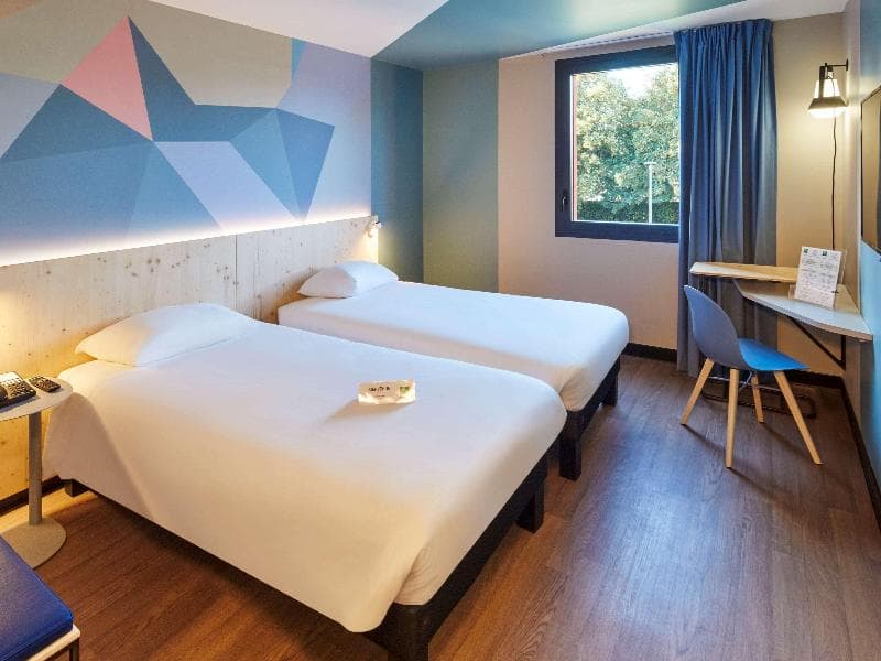 Ibis Styles Évry Lisses photo 1