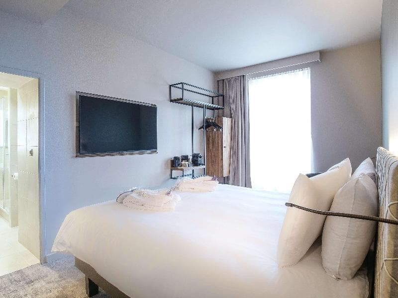 Mercure Rennes Place Bretagne Hotel 2