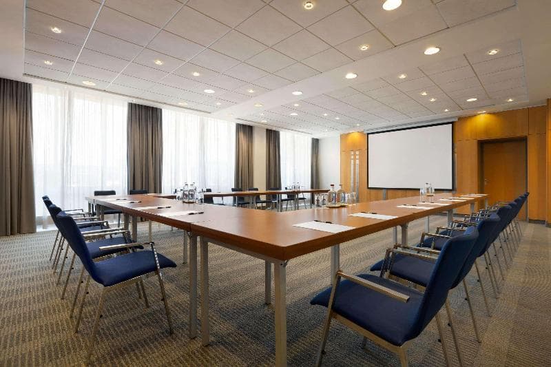 Ramada By Wyndham Amsterdam Airport Schiphol photo 1