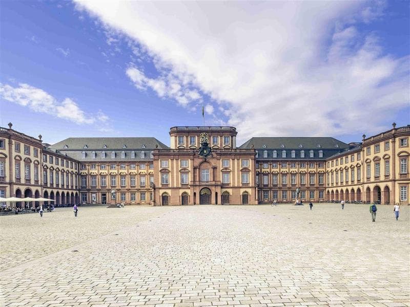 Mercure Hotel Mannheim Am Rathaus (Adults Only) 4