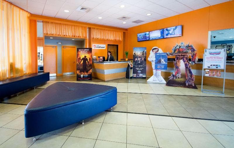 Ramada by Wyndham Hotel & Water Park 4