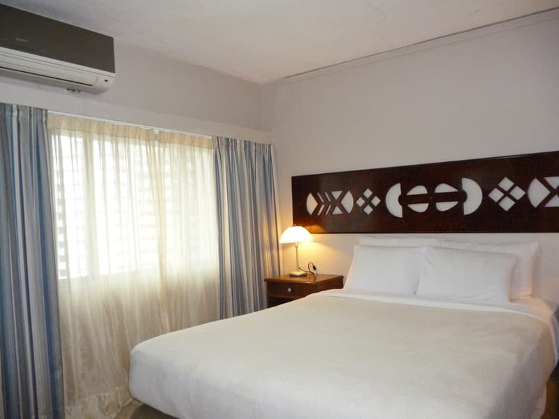 Tower House Suite 4
