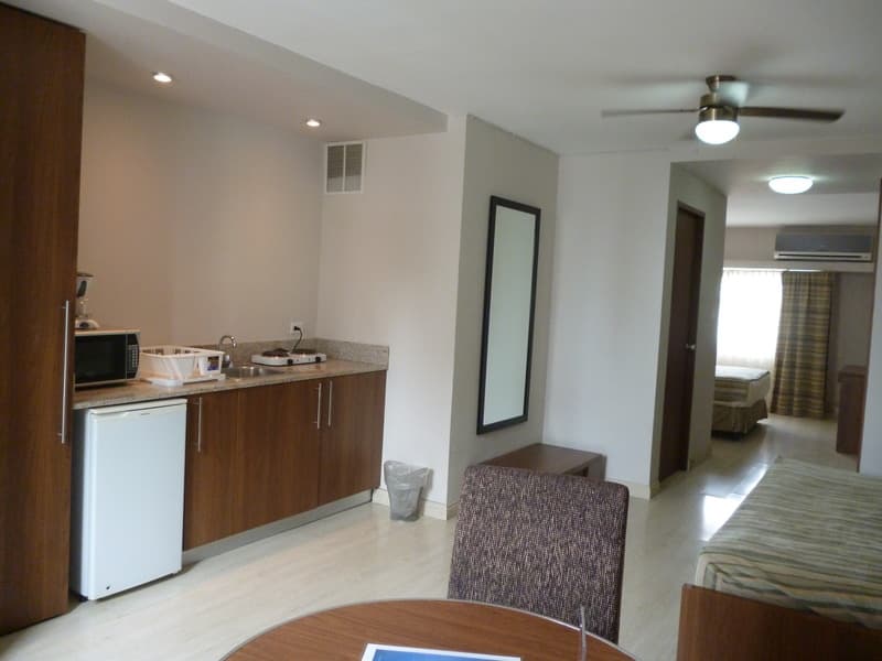 Tower House Suite 5