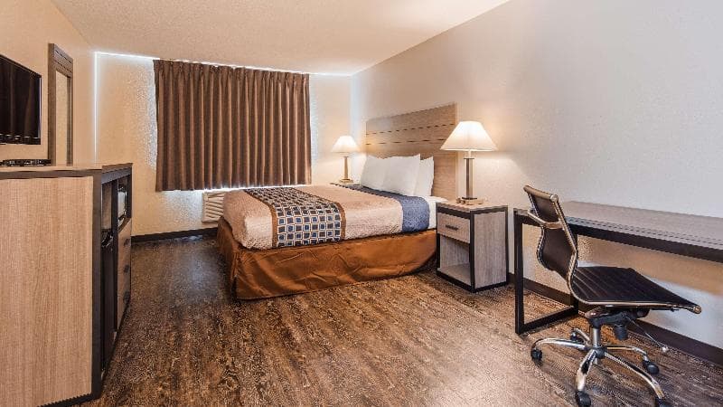 SureStay by Best Western Albuquerque Midtown 4