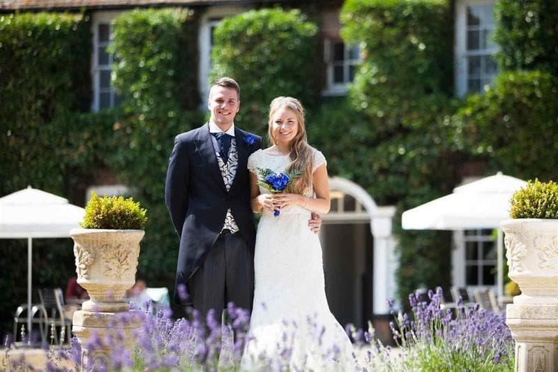 Bush Hotel Farnham 5