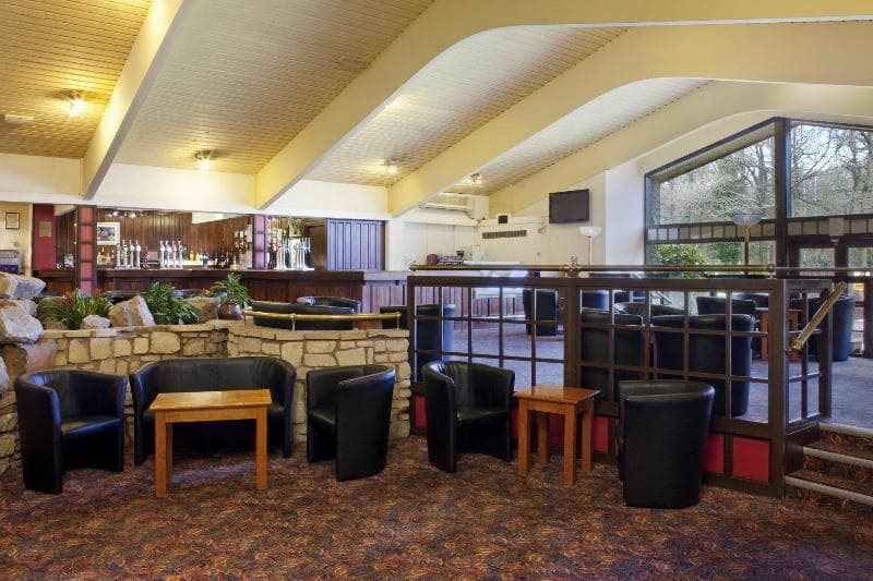 Holiday Inn Newport 2