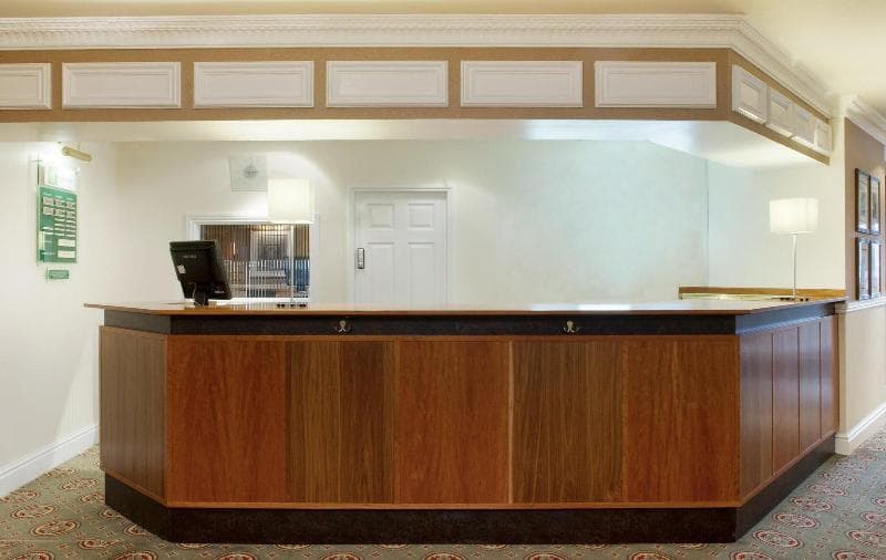Holiday Inn South 2