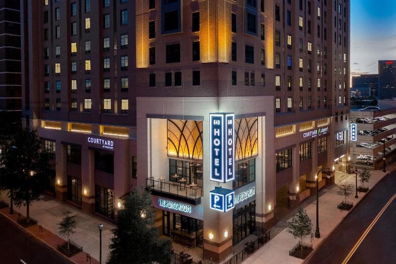 Courtyard by Marriott Atlanta Midtown 1