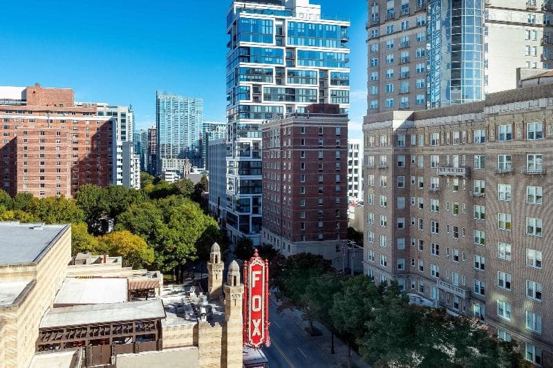 Courtyard by Marriott Atlanta Midtown 3