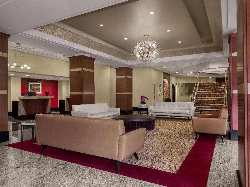 DoubleTree by Hilton Fort Lee George Washington Bridge 4