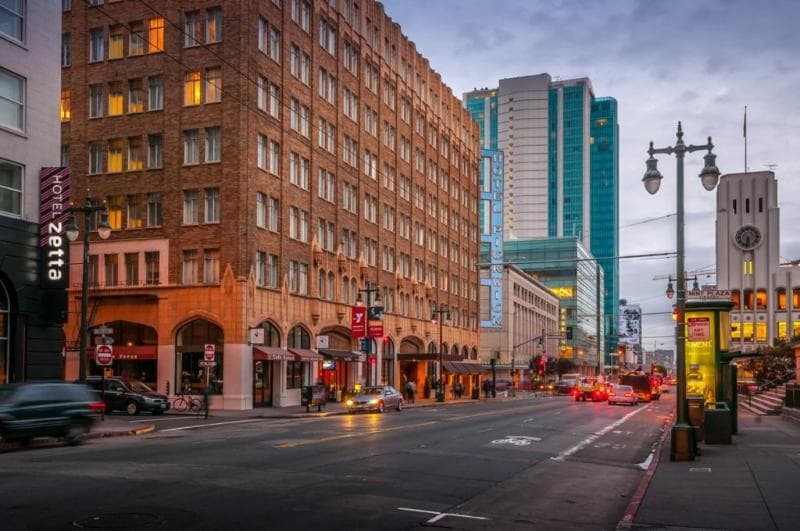 The Pickwick Hotel photo 1