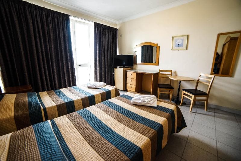 Coral Hotel 5