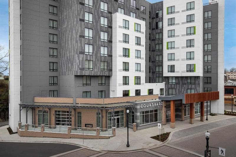 Courtyard By Marriott Nanaimo 5