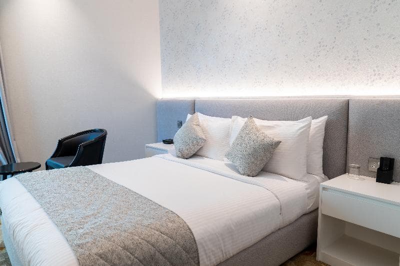 E-Stay Inn Hotel 5