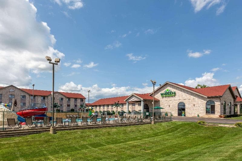 Wingate by Wyndham Wisconsin Dells Waterpark 3
