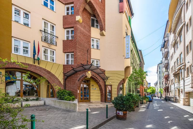 Corvin Hotel Budapest 2