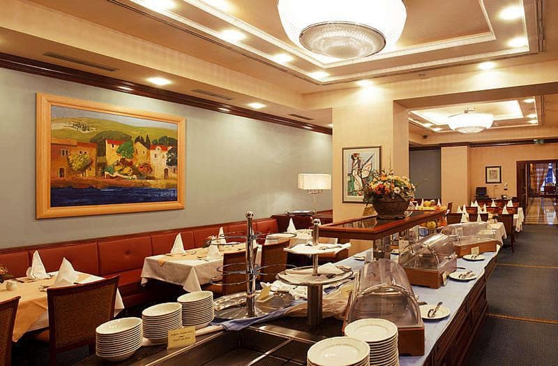 Best Western Premier Hotel Astoria 5