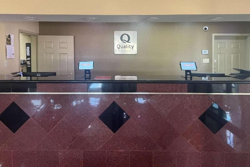 Quality Inn 3