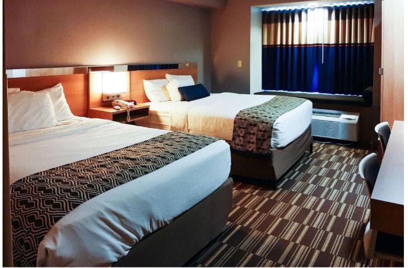 Starkville Inn & Suites 4