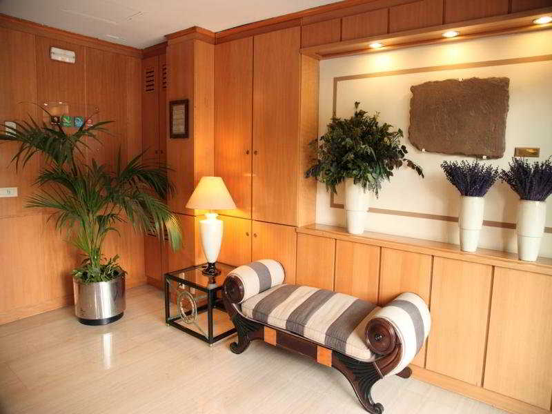 Hotel Cesaraugusta 3
