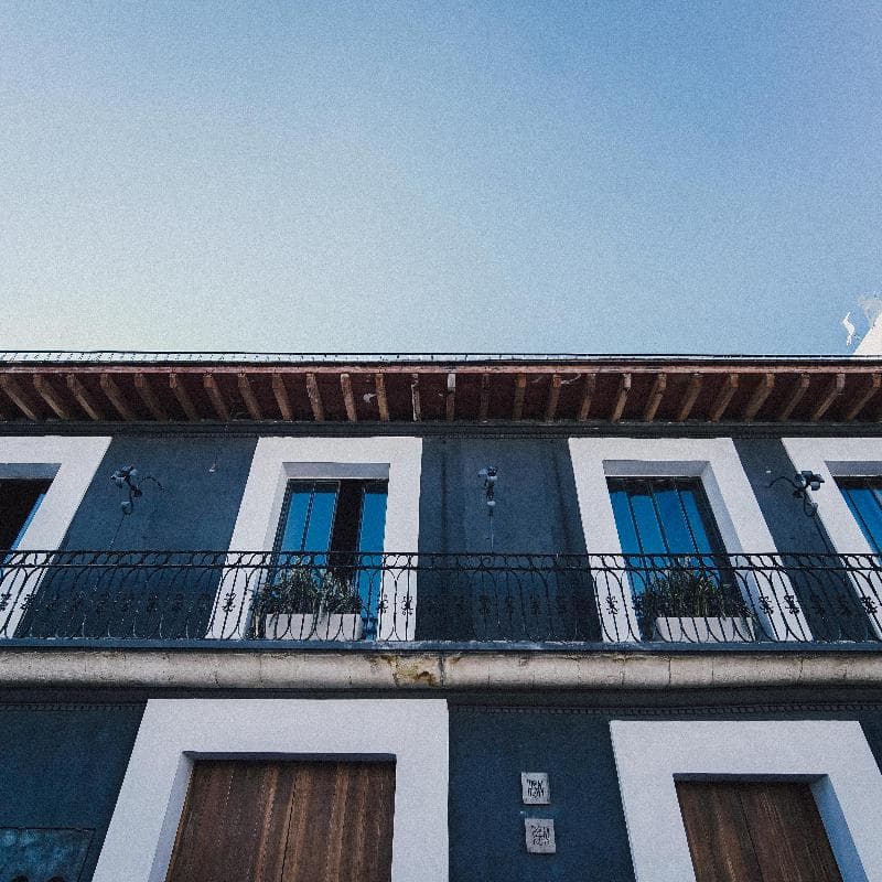 Hotel Sin Nombre 5