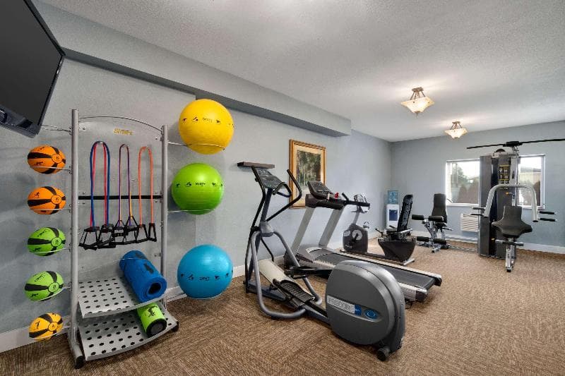 Best Western Plus Peppertree Airport Inn 2