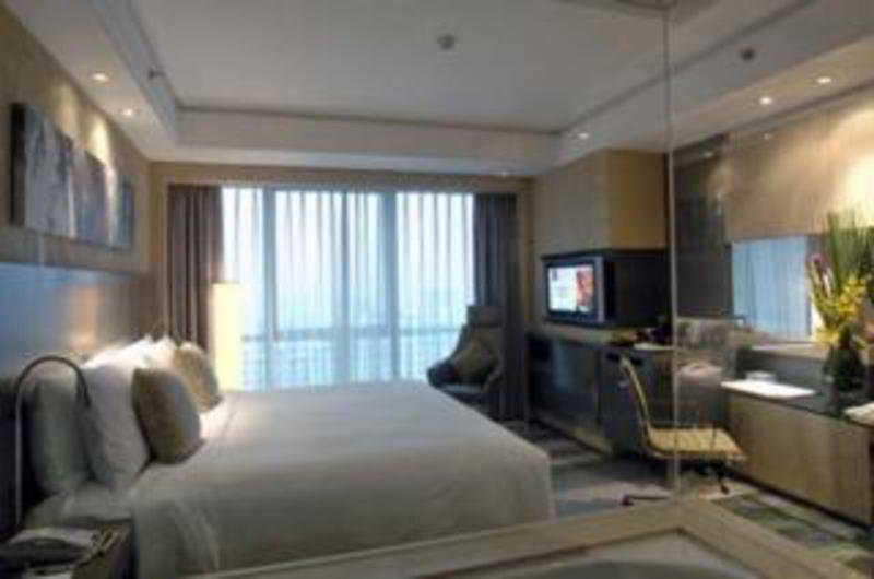 The Eton Hotel Shanghai 5