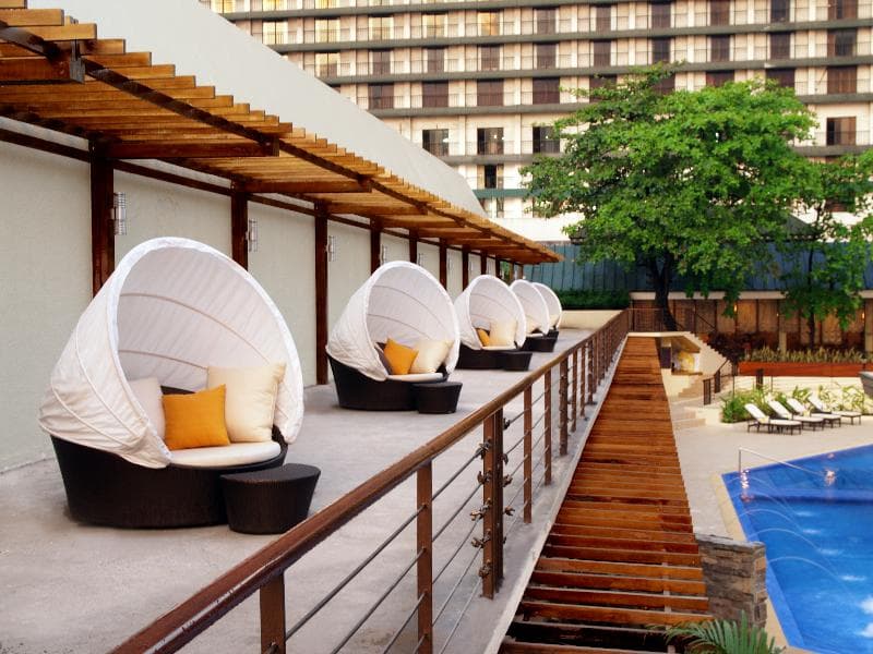 The Manila Hotel 3