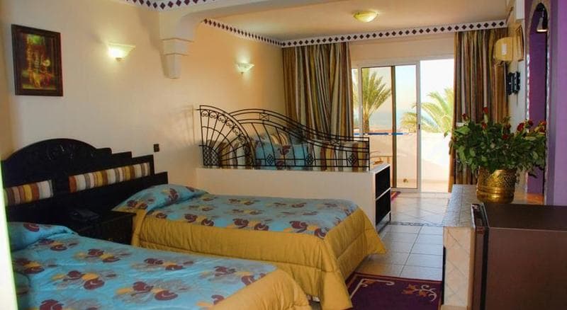 Club Almoggar Garden Beach 5