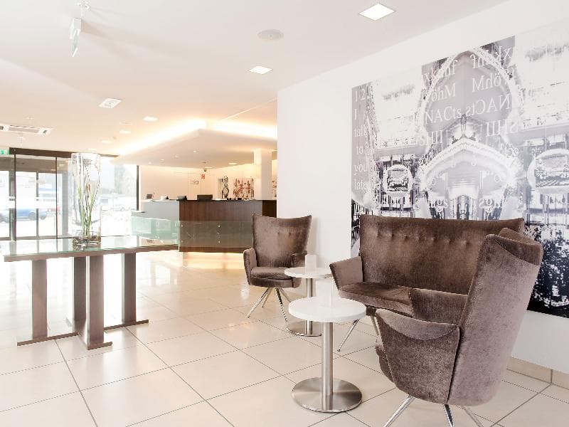 Mercure Hotel Duesseldorf Sued (Adults Only) 2