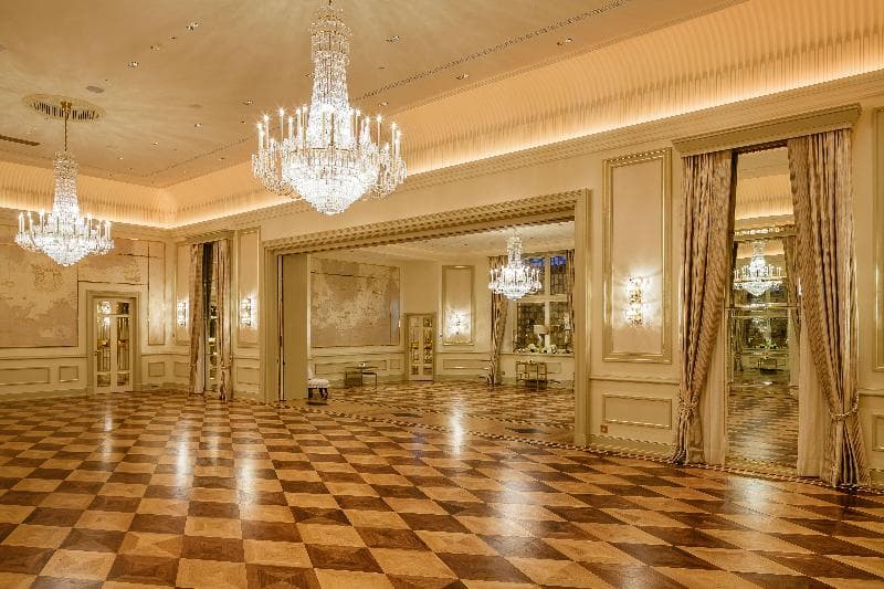 Fairmont Hotel Vier Jahreszeiten photo 1