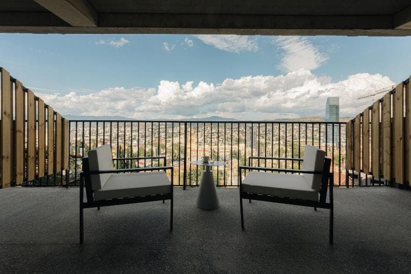 Castor and Pollux Hotel 4