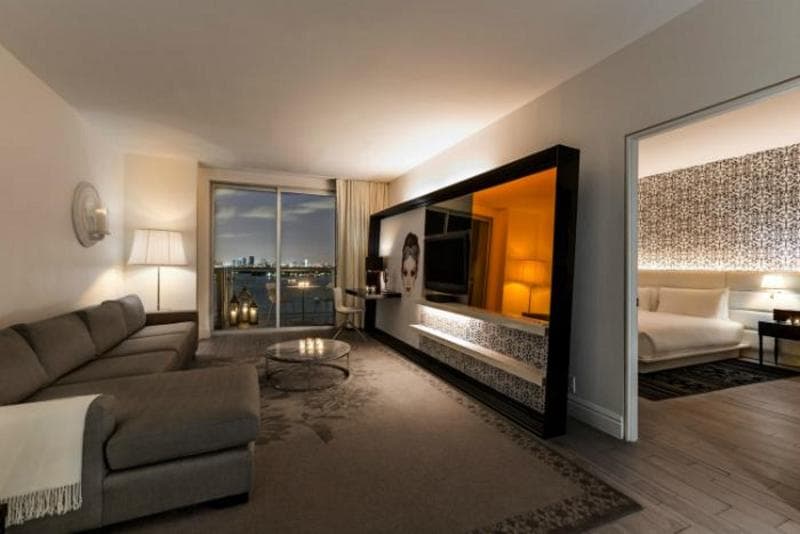 Mondrian South Beach 4