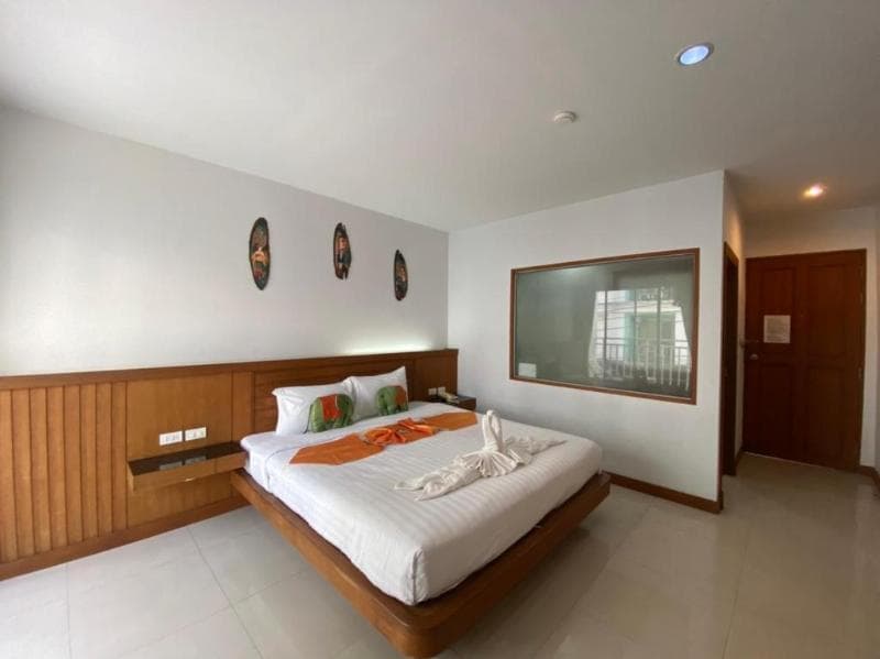One World One Home Patong 2 (Adults Only) 4