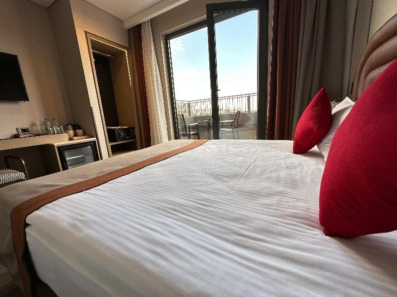 Edition Old City Hotel 4