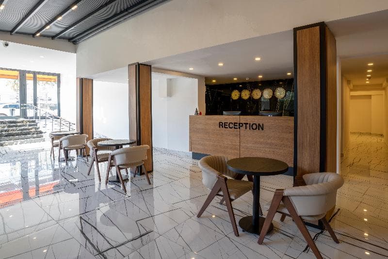 Irenic Hotel 5
