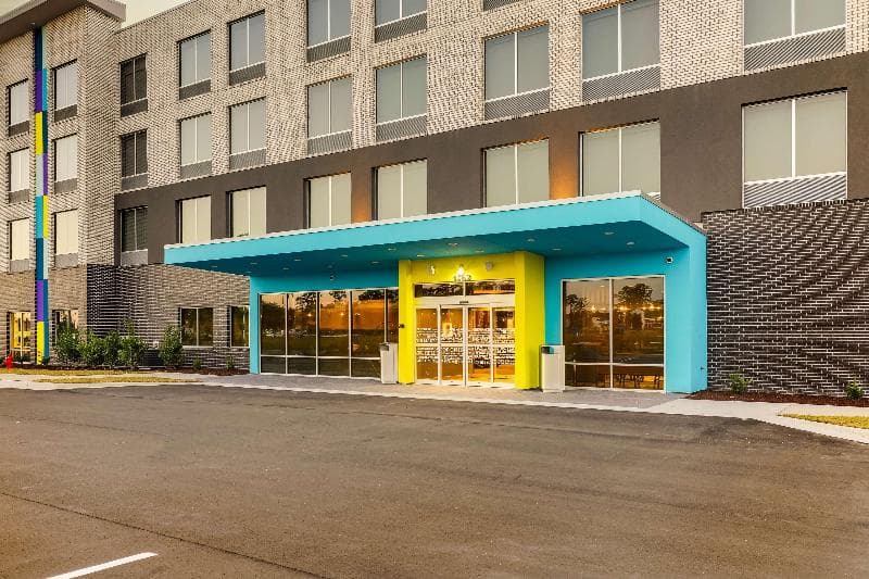 Tru by Hilton Leland Wilmington 3