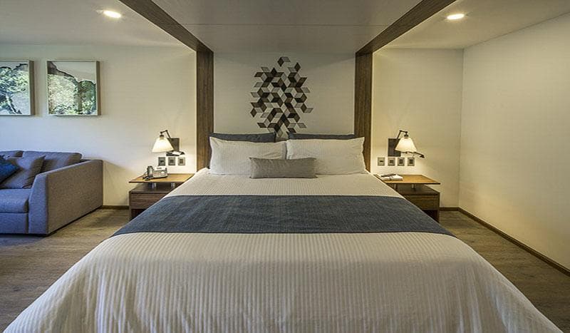 FlowSuites Condesa Adults Only 5
