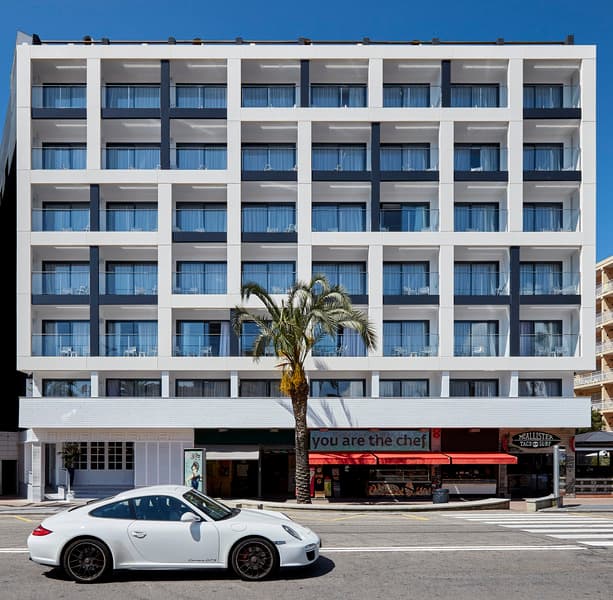 Hotel Delamar - Adults Only 18 + 2