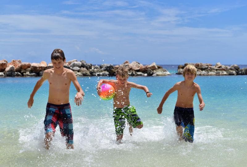 LionsDive Beach Resort 4