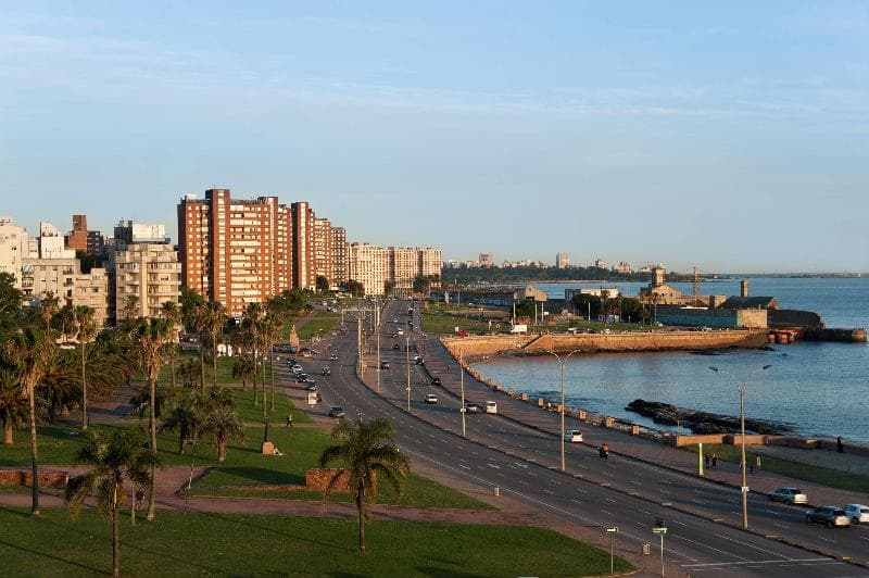 NH Montevideo Columbia 4