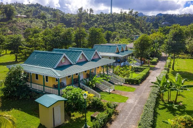 Rosalie Bay Resort 4