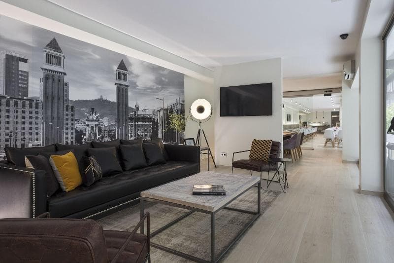 Aparthotel BCN Montjuic 4