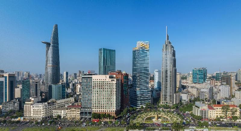 Hilton Saigon 2