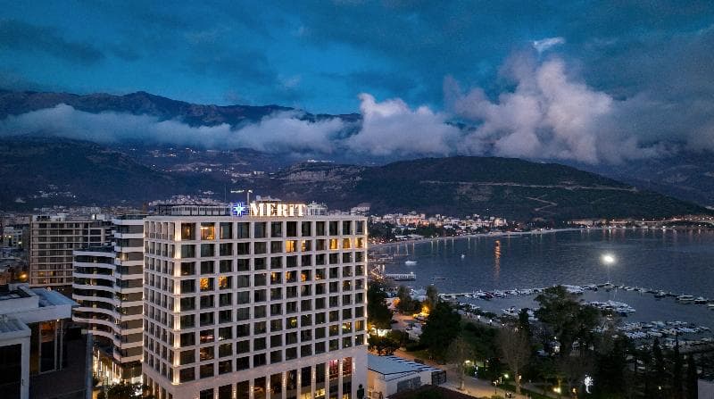Merit Starlit Hotel & Residence 3